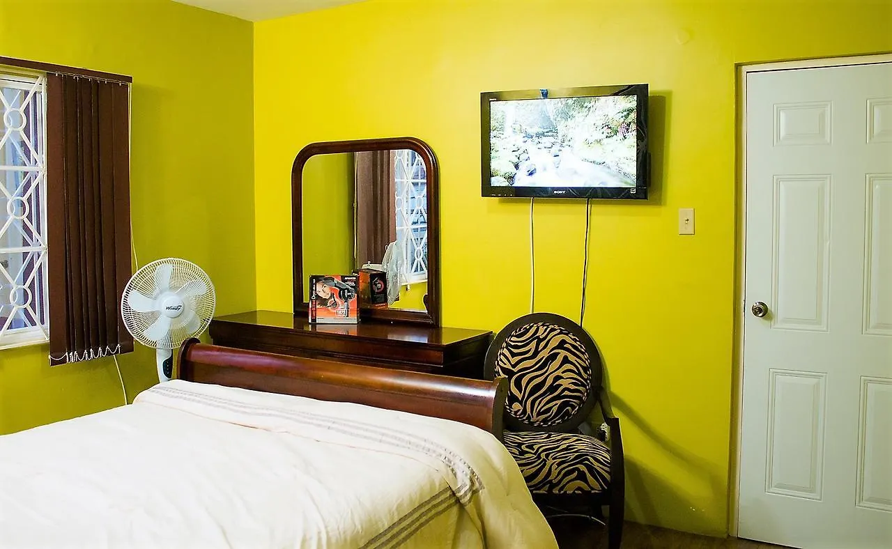 Stadium Gardens Kingston Apartment